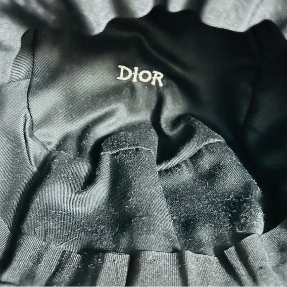 Dior Elegant Blue & Cream Bucket Hat - Picture 8 of 8